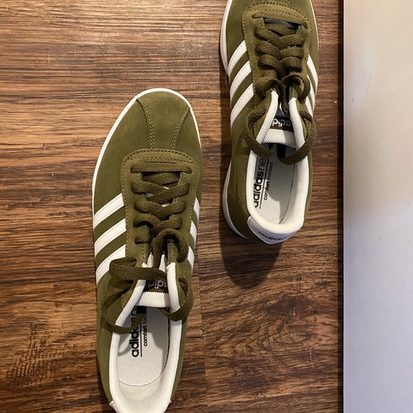 ❌SOLD❌ - Picture 2 of 2